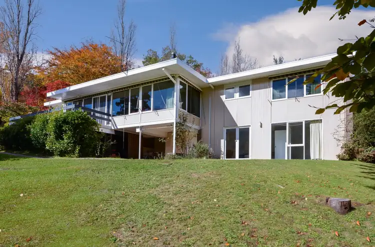 8-10 Giffords Road, Warburton VIC 3799