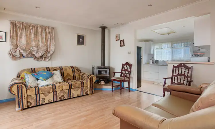 Second view of Homely house listing, 7 Holmes Road, Mooroolbark VIC 3138