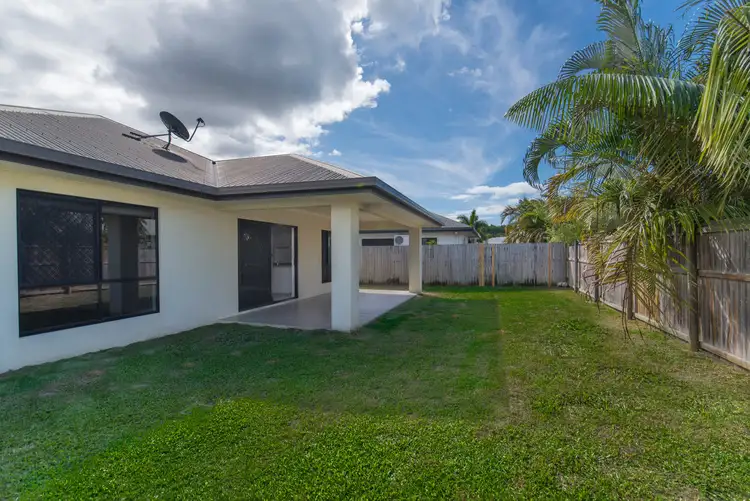 6 Rothesay Bend, Trinity Park QLD 4879