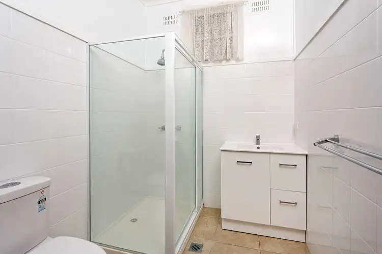 Fourth view of Homely house listing, 337 Lake Albert Road, Lake Albert NSW 2650
