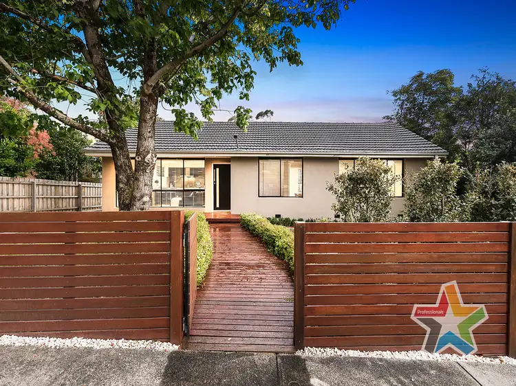 1/12 Moore Avenue, Croydon VIC 3136