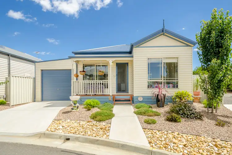 23/150 Bulban Road, Werribee VIC 3030