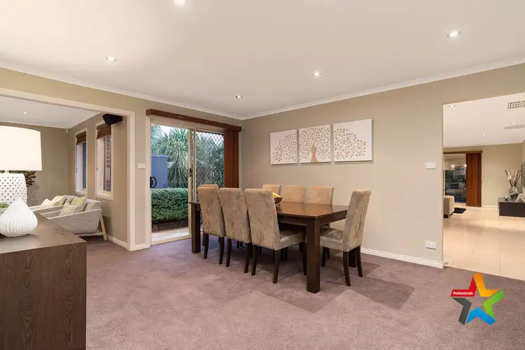 Fourth view of Homely house listing, 2 Blue Ridge Drive, Mooroolbark VIC 3138