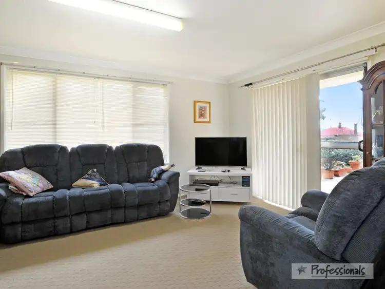 Sixth view of Homely house listing, 8 Barry Street, Armidale NSW 2350