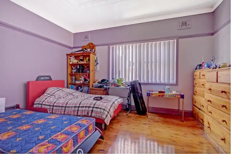 Fifth view of Homely house listing, 10 Jarvie Road, Cringila NSW 2502