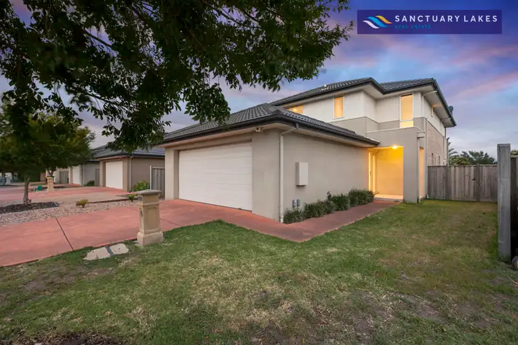 71 Vaucluse Boulevard, Sanctuary Lakes VIC 3030