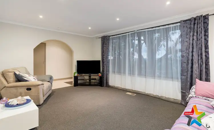 Fourth view of Homely house listing, 4 Parry Drive, Mooroolbark VIC 3138