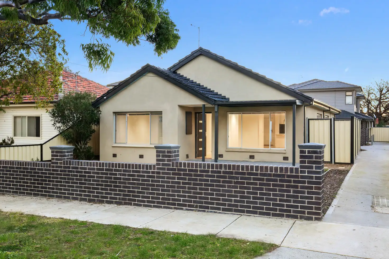 Main view of Homely unit listing, 1/3 Scott Avenue, St Albans VIC 3021
