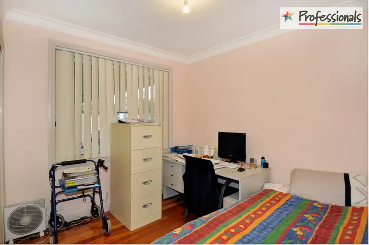 Sixth view of Homely house listing, 18 Bibby Court, Albanvale VIC 3021