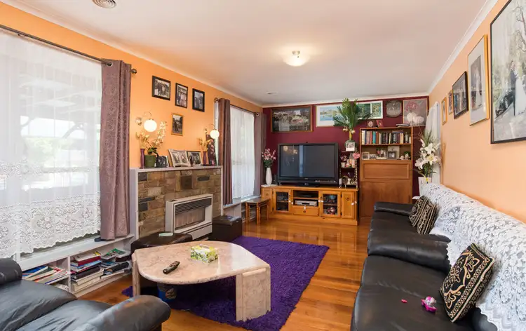 Third view of Homely house listing, 8 Esther Crescent, Mooroolbark VIC 3138