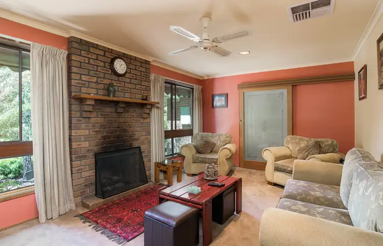 Second view of Homely house listing, 3 Kemp Avenue, Mount Evelyn VIC 3796