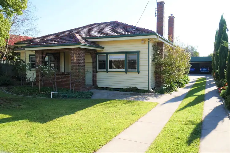 9 Sutherland Avenue, Shepparton VIC 3630