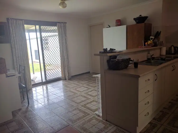Fifth view of Homely house listing, 6 Vivien Avenue, Newton SA 5074