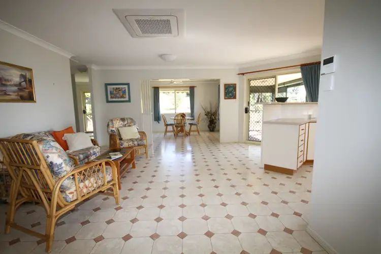 Fifth view of Homely house listing, 3 Crystal Court, Southside QLD 4570