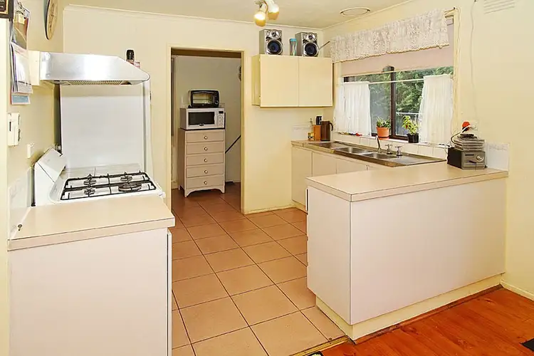 Fourth view of Homely house listing, 3 Serica Court, Keilor Downs VIC 3038