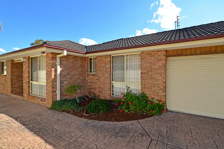 2/20 Allfield Road, Woy Woy NSW 2256
