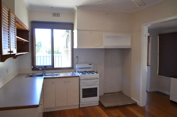 Sixth view of Homely house listing, 1 Murray Avenue, Numurkah VIC 3636