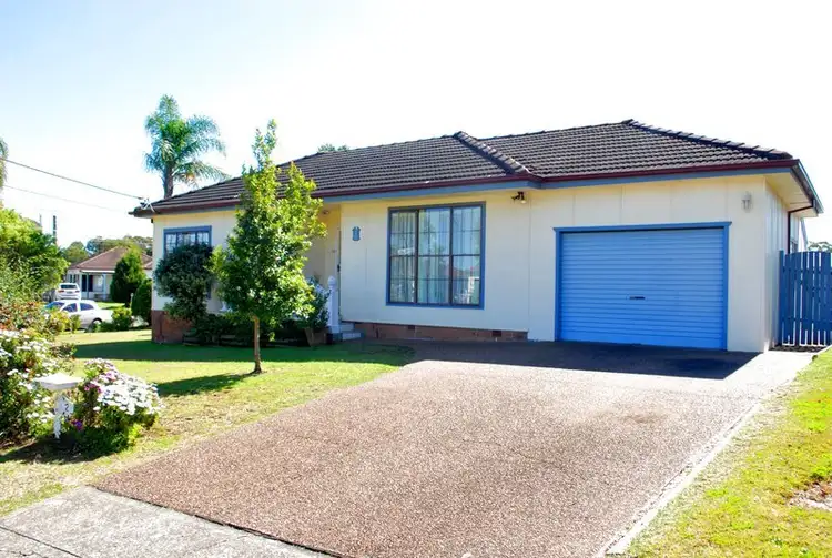 2 David Avenue, Casula NSW 2170