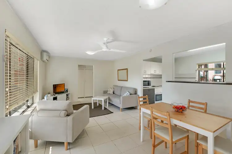 3/214 Scarborough Street, Southport QLD 4215