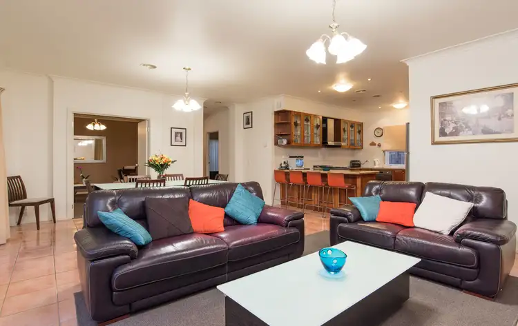 Sixth view of Homely unit listing, 2/92 Oban Road, Ringwood North VIC 3134