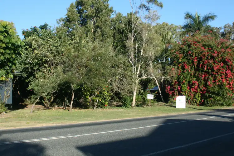 999 Scenic Highway, Kinka Beach QLD 4703