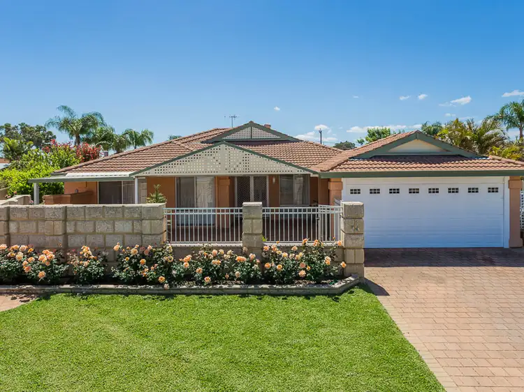 13 Azurite Court, Forrestfield WA 6058