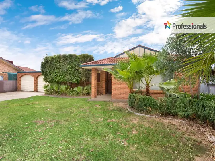 19 Gunyah Place, Glenfield Park NSW 2650