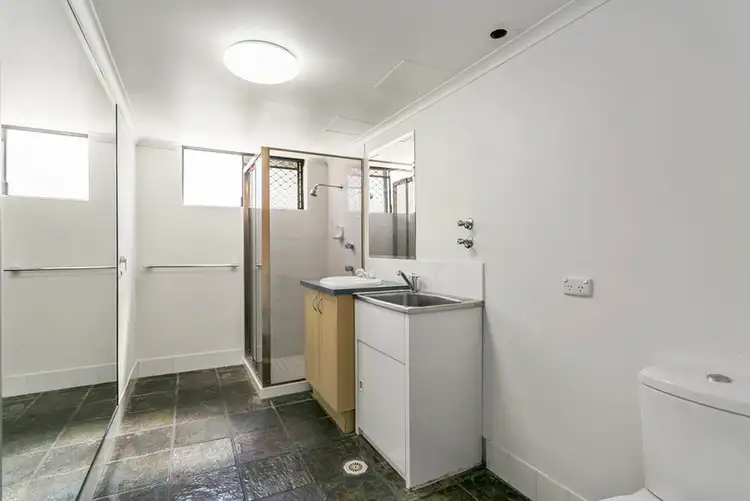 Fifth view of Homely unit listing, 12/26 Stanhill Drive, Chevron Island QLD 4217