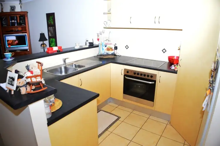 Fifth view of Homely unit listing, 10/11-19 Stratford Parade, Stratford QLD 4870