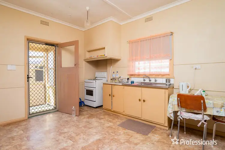 Fourth view of Homely house listing, 12 Loddon Avenue, Red Cliffs VIC 3496