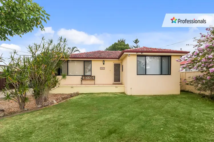 2A Blackwood Avenue, Casula NSW 2170