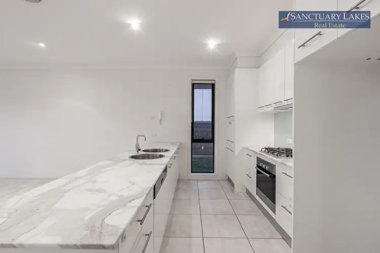 Sixth view of Homely house listing, 75 Signature Boulevard, Sanctuary Lakes VIC 3030