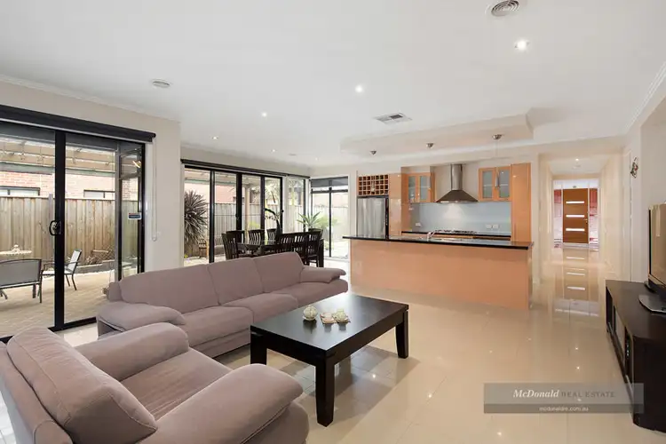 Fourth view of Homely house listing, 12 Geoffrey Court, Keysborough VIC 3173