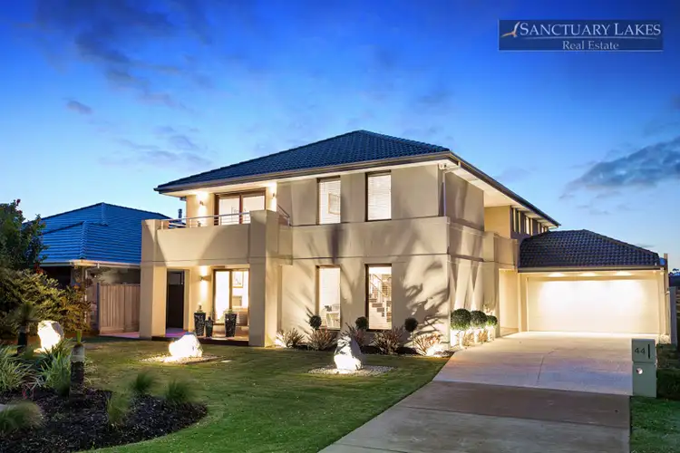 44 Vaucluse Boulevard, Sanctuary Lakes VIC 3030