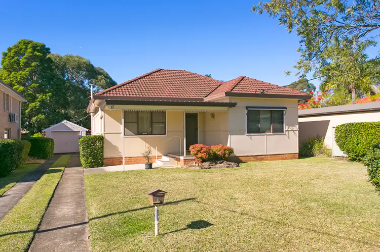 17 Craigie Avenue, Padstow NSW 2211