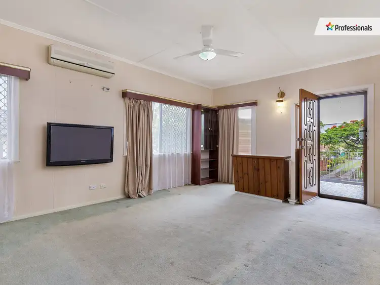 Third view of Homely house listing, 30 Darra Avenue, Darra QLD 4076