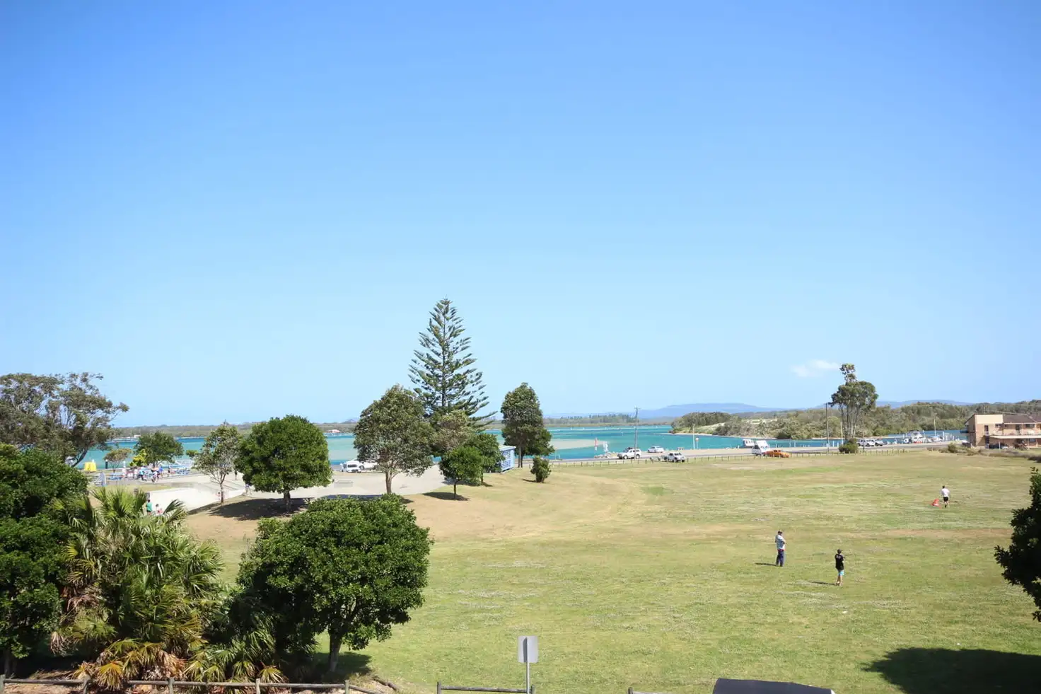 Main view of Homely unit listing, 18/8 Taree Street, Tuncurry NSW 2428