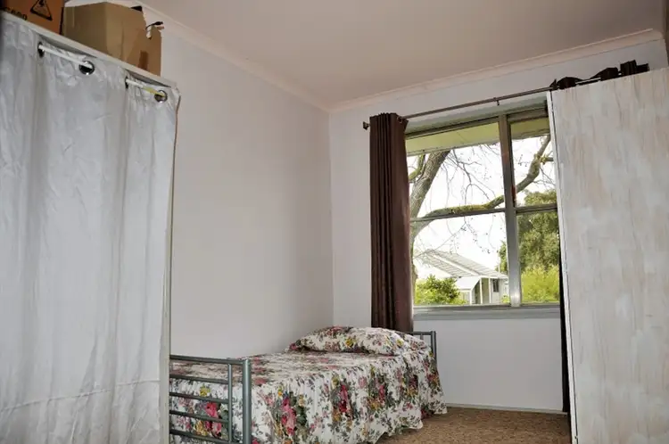Seventh view of Homely house listing, 10 Phillips Street, Shepparton VIC 3630