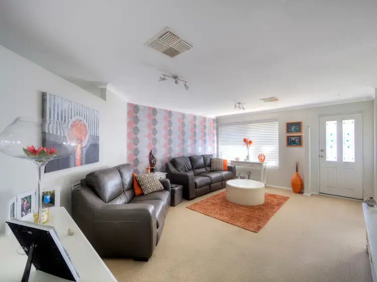 11 Passionfruit Way, Forrestfield WA 6058