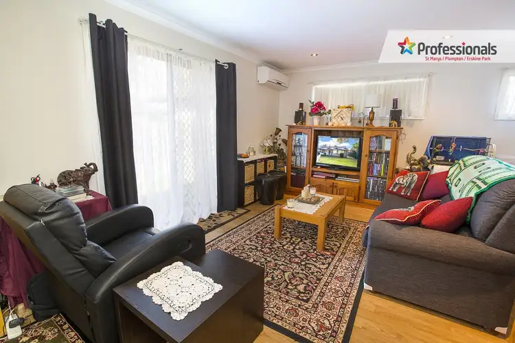 Fifth view of Homely house listing, 4 Natuna Place, Lethbridge Park NSW 2770