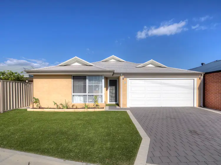 8 Karda Street, Wattle Grove WA 6107