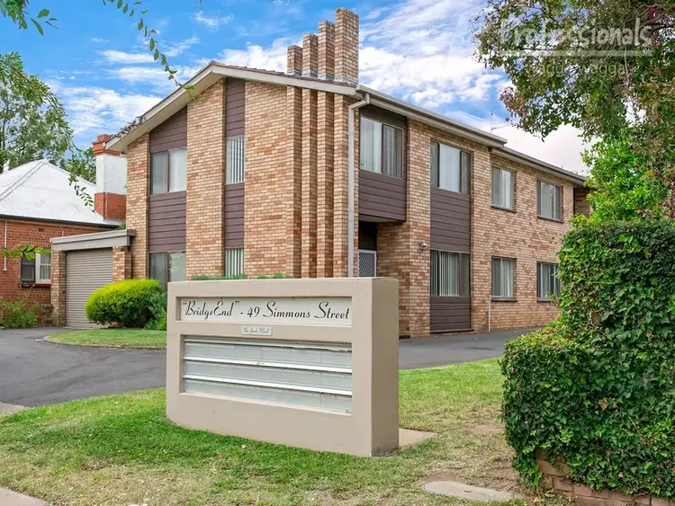 Main view of Homely unit listing, 3/49 Simmons Street, Wagga Wagga NSW 2650