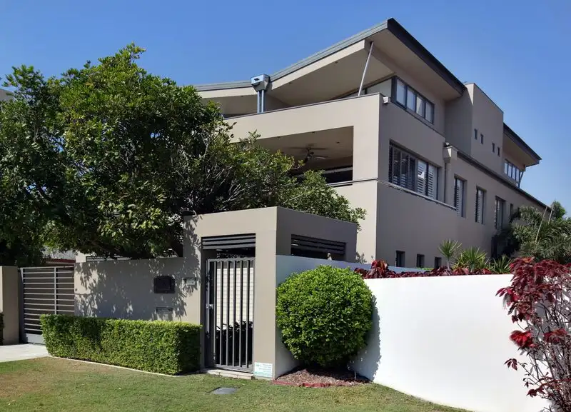Main view of Homely house listing, 2/28 Armrick Avenue, Broadbeach QLD 4218
