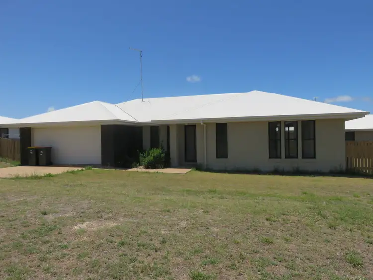 10 Falcon Crest, Zilzie QLD 4710