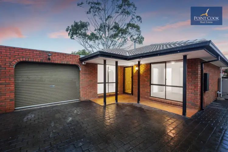 2/110 Railway St South, Altona VIC 3018
