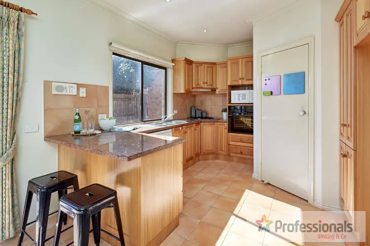 Fourth view of Homely townhouse listing, 3/223 Kambrook Road, Caulfield VIC 3162