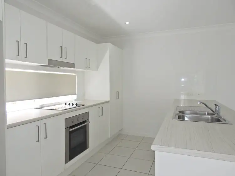 Sixth view of Homely unit listing, 3/2 Mansfield Drive, Beaconsfield QLD 4740