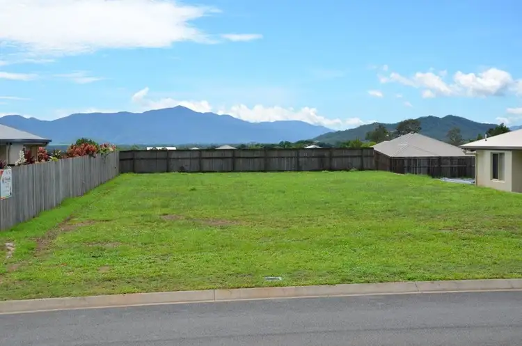 4 Mauro Close, Bentley Park QLD 4869