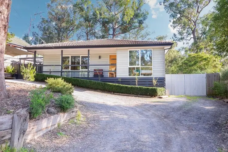 28 Tarhilla Drive, Launching Place VIC 3139