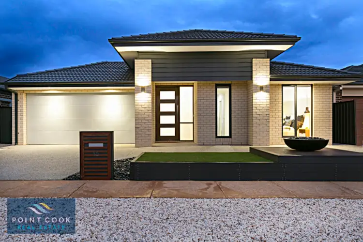 15 Luxford Drive, Point Cook VIC 3030